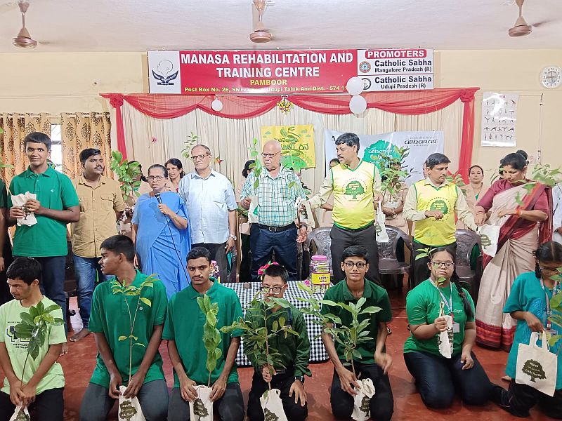 Manasa rehabilitation and training centre celebrates world environment day (5)